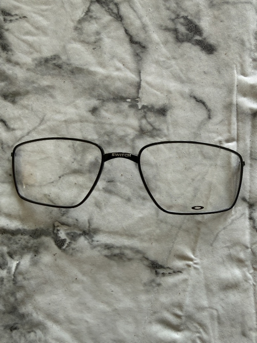 Oakley Crosslink Switch Metal Rim Eyeglasses Carrier in Black.